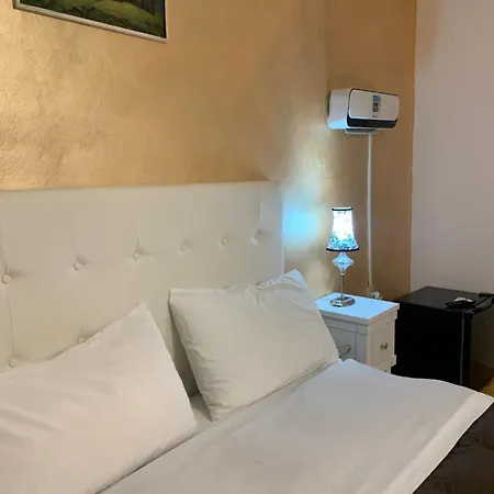 Principe Rooms Rodigo Esterno foto